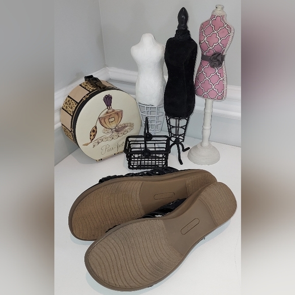 YUU Black Slip On Open Toe Mavie Sandals Sz 11 NWOB - Picture 5 of 6